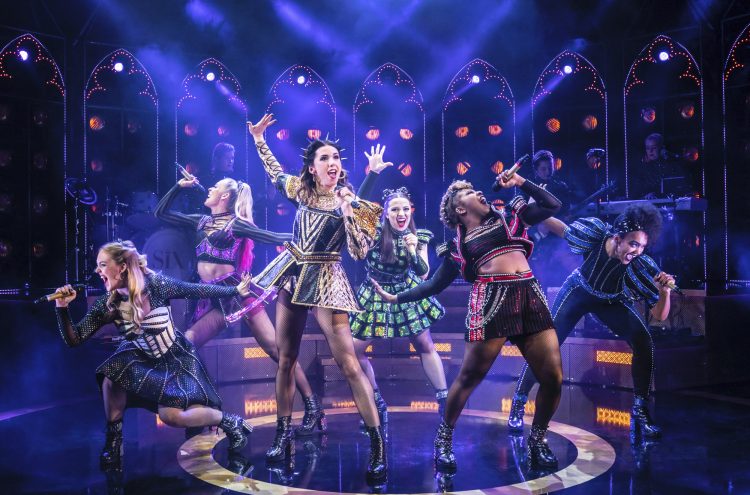 The cast of SIX the Musical
Photo credit: Johan Persson