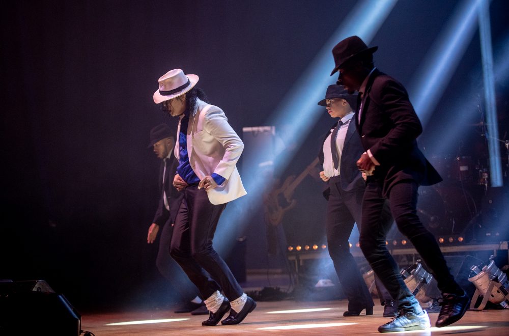 King of Pop -
Picture: Vernon Nash (_DF76234)