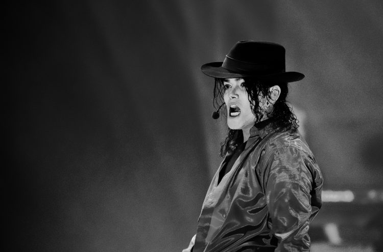 King of Pop -
Picture: Vernon Nash (_DF76326)